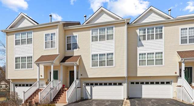 Photo of 100 Woodlake Dr, Middletown, NY 10940