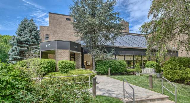 Photo of 680 W Boston Post Rd Unit 3R, Mamaroneck, NY 10543