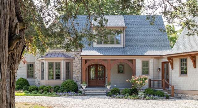 Photo of 104 S Ferry Rd, Shelter Island, NY 11964