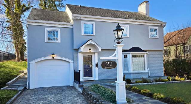 Photo of 22 Romney Pl, Scarsdale, NY 10583
