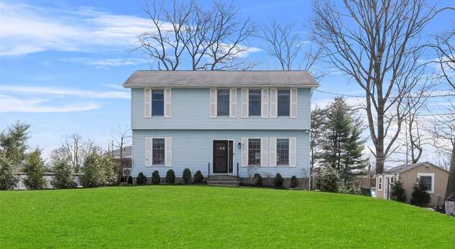 Photo of 9 Ely Rd, Cortlandt Manor, NY 10567
