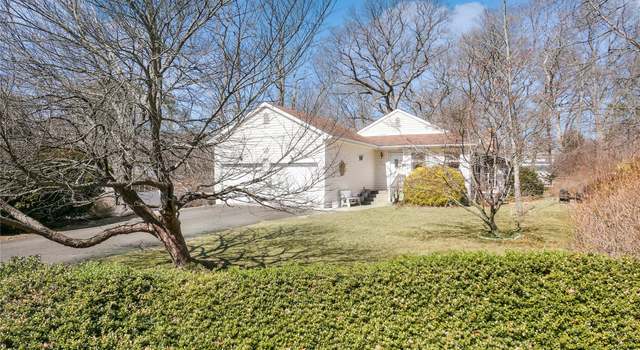 Photo of 161 Smith Rd, Ronkonkoma, NY 11779