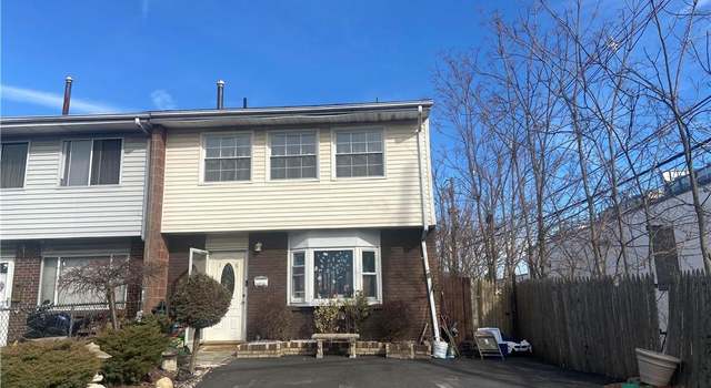 Photo of 16 Mclaughlin Ave, West Haverstraw, NY 10993