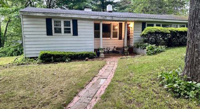 Photo of 1 Rutland Dr, Patterson, NY 12563