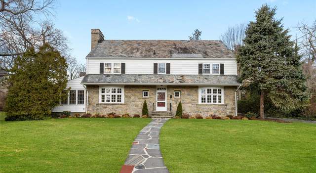 Photo of 7 Eastwoods Ln, Scarsdale, NY 10583