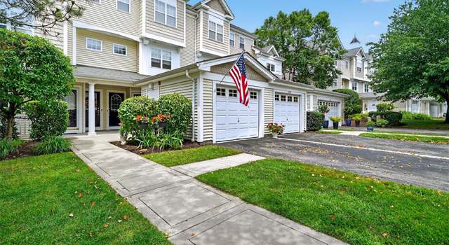 Photo of 412 Viewpoint Ter, Peekskill, NY 10566