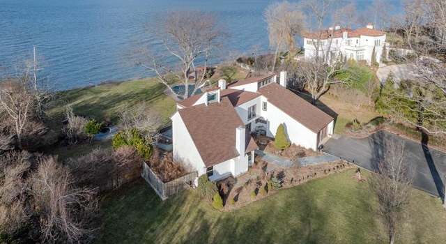 Photo of 2 Richard Path, Nissequogue, NY 11780