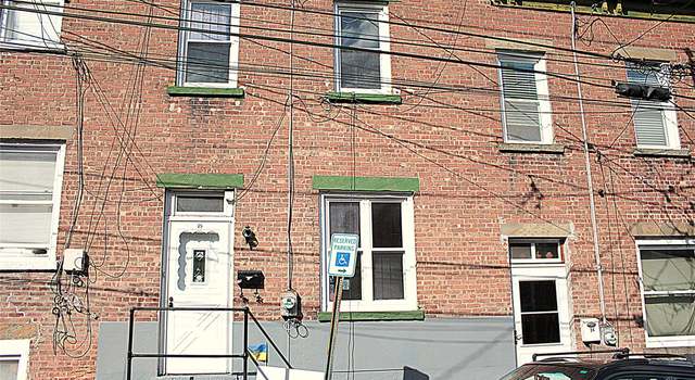 Photo of 35 Moquette Row S, Yonkers, NY 10703
