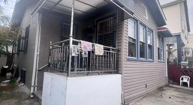 Photo of 14 Brighton 7th Walk, Brooklyn, NY 11235
