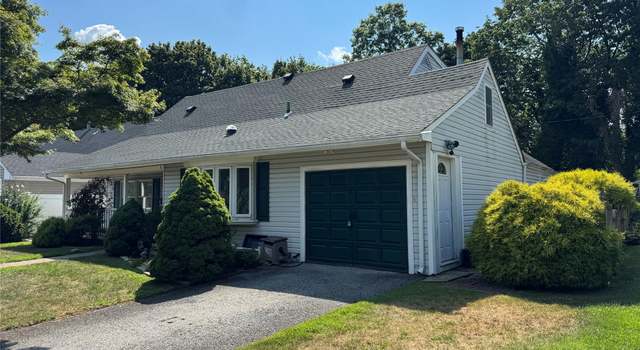 Property at 332 Jamaica Blvd, Carle Place, NY 11514, 4 beds, 3 baths