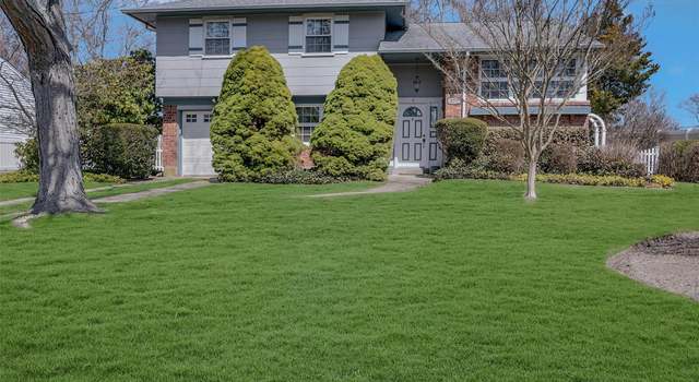Photo of 177 Marilynn St, East Islip, NY 11730