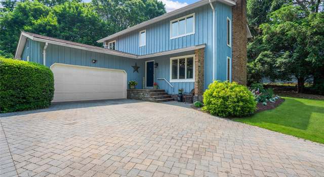 Photo of 16 Short Way, Shoreham, NY 11786