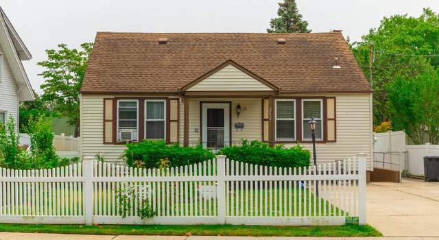 Photo of 262 Park Ave, Babylon, NY 11702