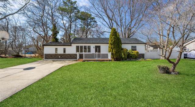 Photo of 1614 Baldwin Blvd, Bay Shore, NY 11706