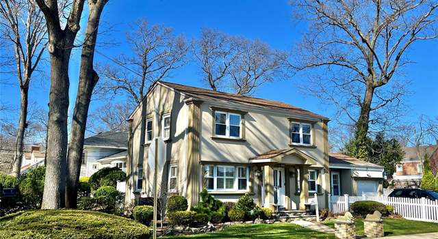 Photo of 138 Mount Joy Ave, Freeport, NY 11520