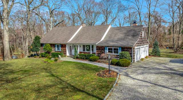 Photo of 5 Wilderness Rd, Nissequogue, NY 11780