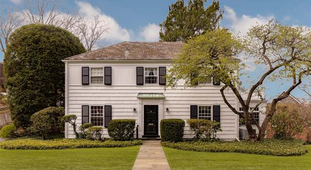 Photo of 8 Crows Nest Rd, Bronxville, NY 10708