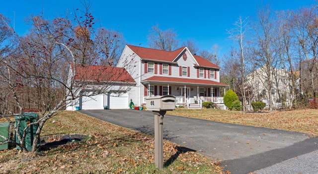 Photo of 44 Ramblewood Dr, Newburgh, NY 12550