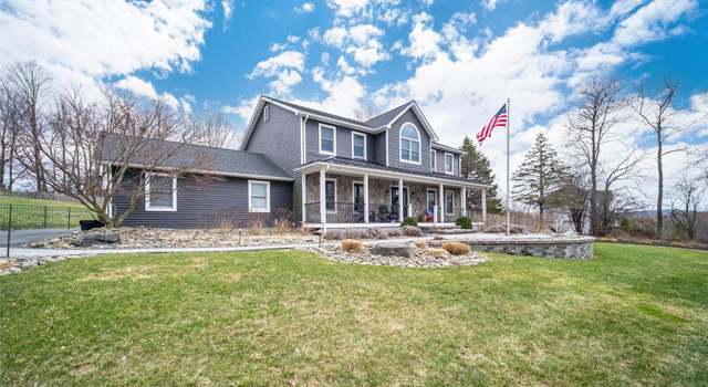 Photo of 3 Woodridge Dr, Chester, NY 10918