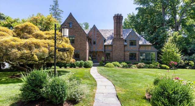 Photo of 9 Anchor Dr, Rye, NY 10580