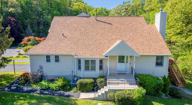 Photo of 98 Red Maple Rd, Saugerties, NY 12477