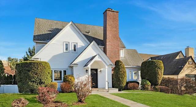 Photo of 48 Old Orchard Rd, New Rochelle, NY 10804