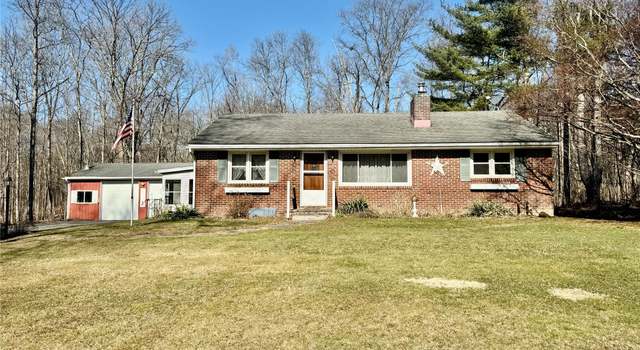 Photo of 41 School House Rd, Middletown, NY 10940