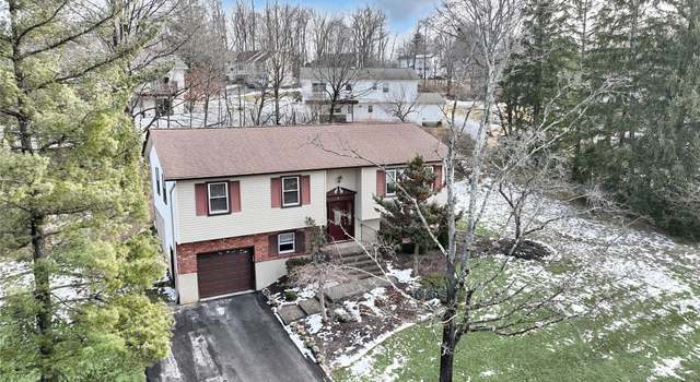 Photo of 31 Riverglen Dr, Thiells, NY 10984