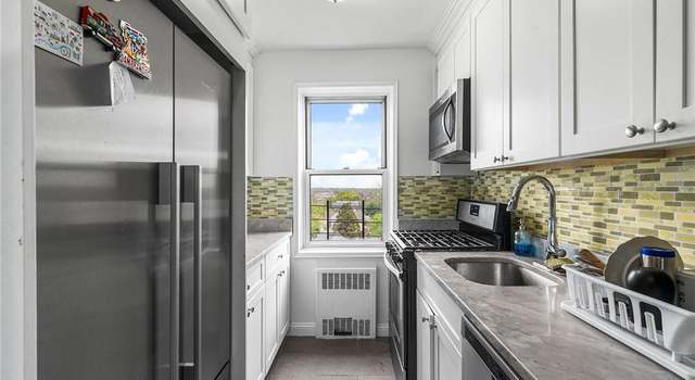 Photo of 60 Locust Ave Unit A611, New Rochelle, NY 10801