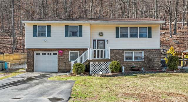 Photo of 7 Parker Ave, Greenwood Lake, NY 10925