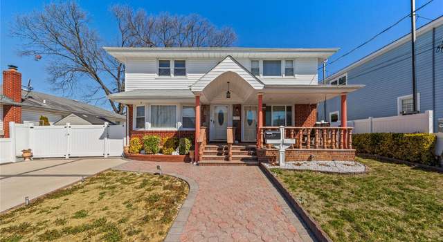 Photo of 1374 A St, Elmont, NY 11003