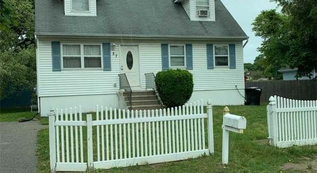 Photo of 27 Oneill Ave, Bay Shore, NY 11706