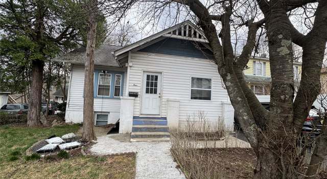 Photo of 4 W Castle Ave, Spring Valley, NY 10977