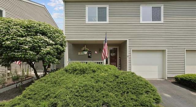 Photo of 72 Meadow Way, Hopewell Junction, NY 12533