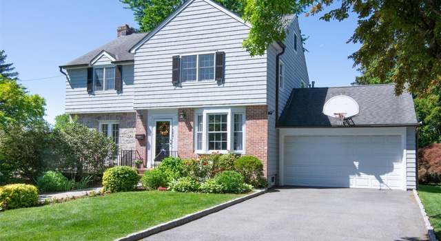 Photo of 953 Peace St, Pelham, NY 10803