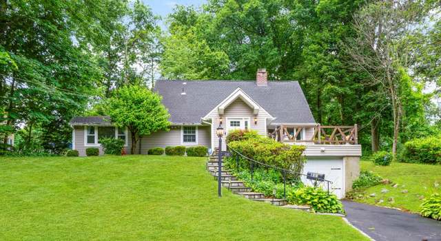 Photo of 135 N Hampton Dr, White Plains, NY 10603