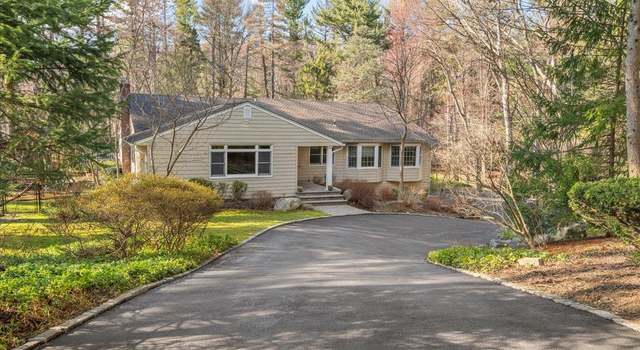 Photo of 482 Berry Hill Rd, Oyster Bay Cove, NY 11791