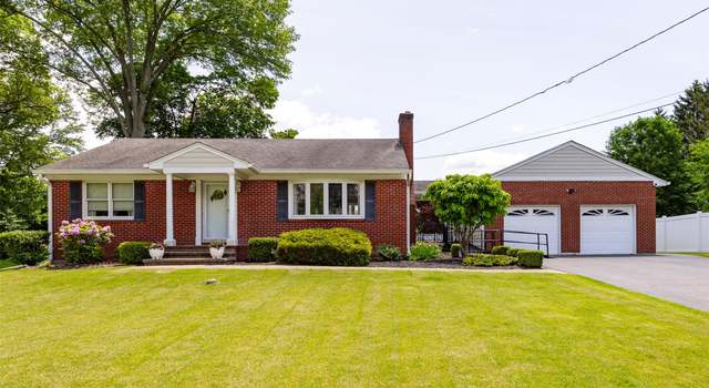 Photo of 18 Lorraine Blvd, Poughkeepsie, NY 12603