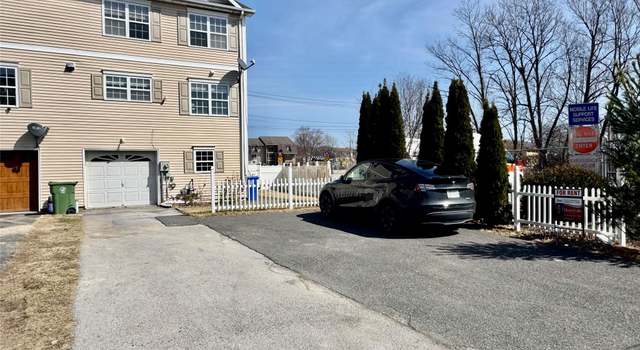 Photo of 29 Peach Pl, Middletown, NY 10940