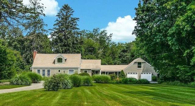Photo of 4 Russell Ct, Northport, NY 11768
