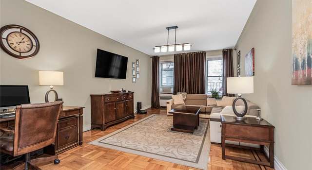 Photo of 2166 Bronx Park E Unit 2A, Bronx, NY 10462
