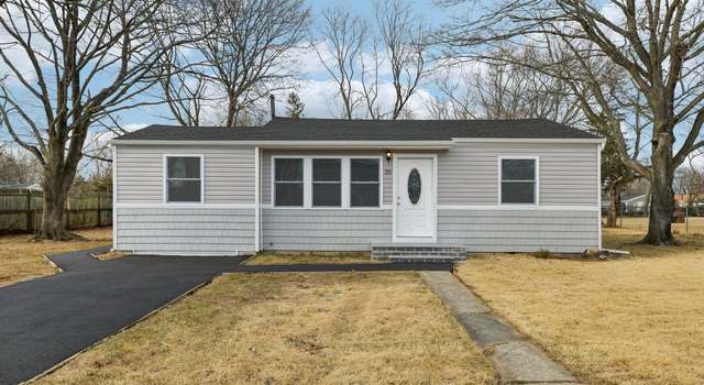 Photo of 29 20th Ave, Bay Shore, NY 11706