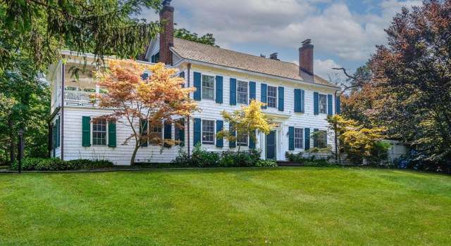 Photo of 518 Park Ave, Huntington, NY 11743