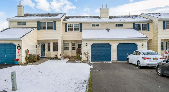 Photo of 3 Pond Hill Ln, Walden, NY 12586