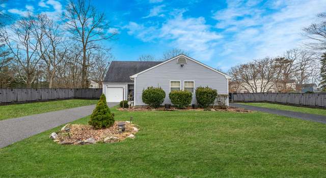 Photo of 720 Old Medford Ave, Medford, NY 11763