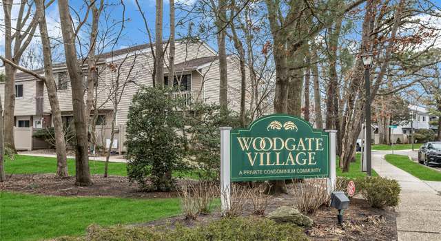 Photo of 219 F Springmeadow Dr, Holbrook, NY 11741