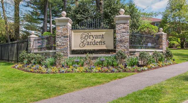 Photo of 10 Bryant Cres Unit 2D, White Plains, NY 10605