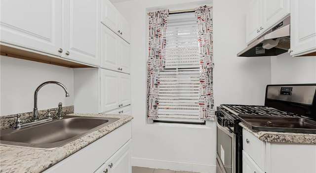 Photo of 335 E 209 St #16, Bronx, NY 10467