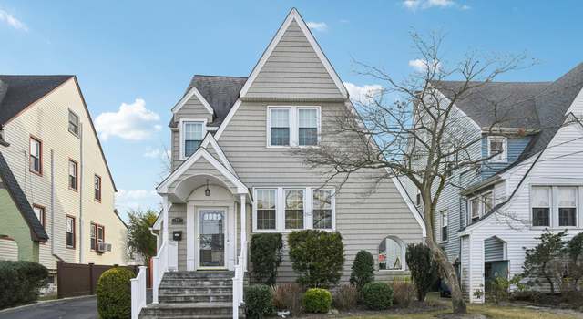 Photo of 38 Orleans Rd, Valley Stream, NY 11581