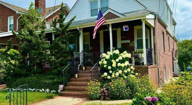Photo of 410 Beach 140th St, Rockaway Park, NY 11694
